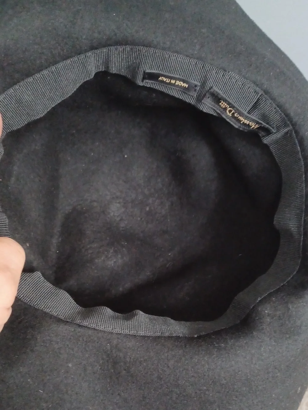 Massimo Dutti Stylish Wool Hat